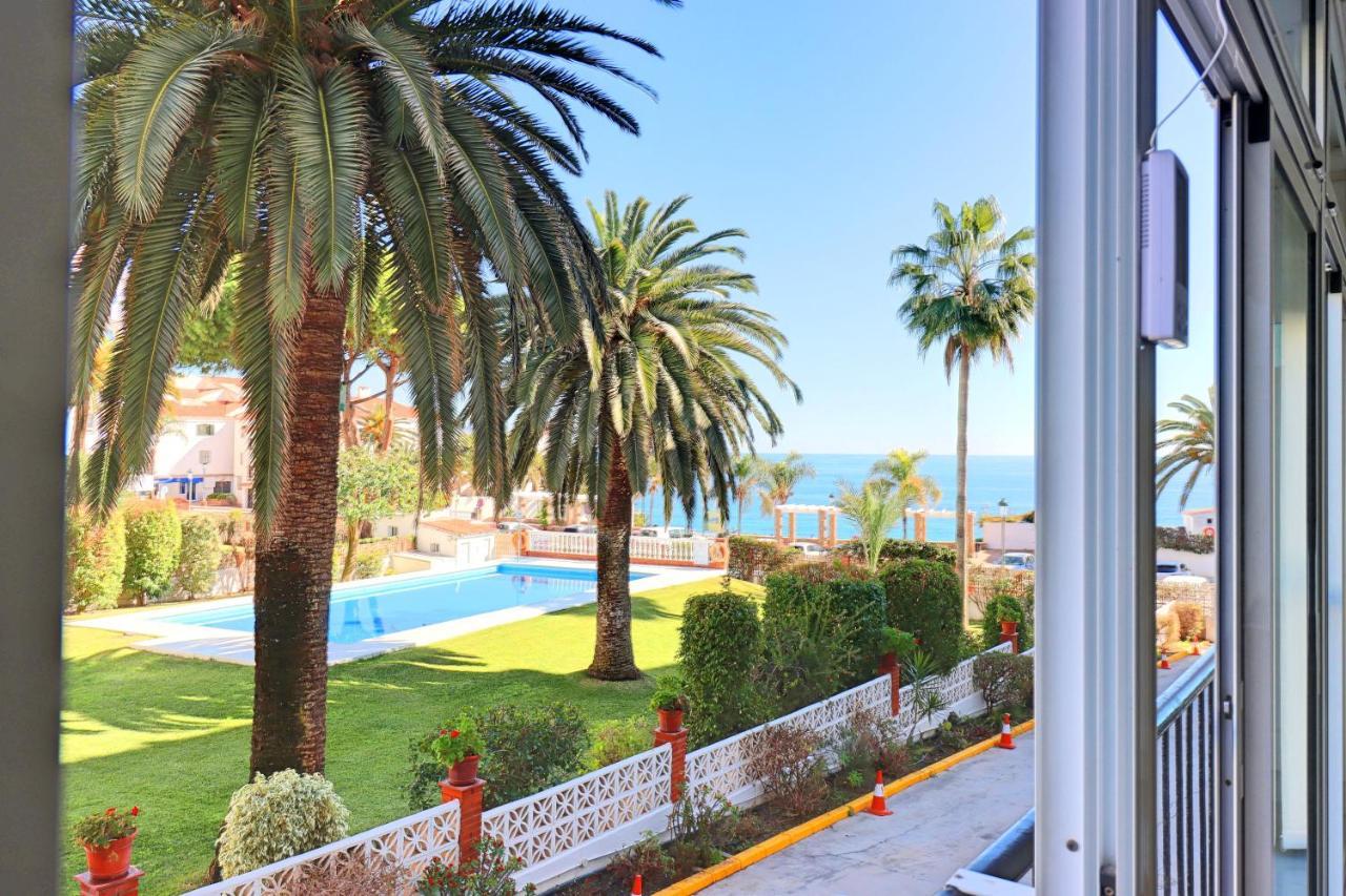 2 Bedroom In Parador With Pool And Seaview Nerja Ngoại thất bức ảnh